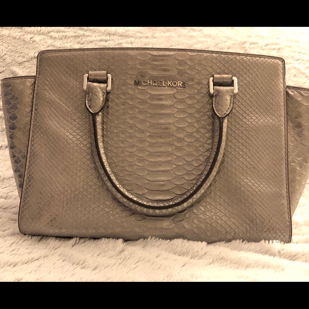 Michael Kors bag